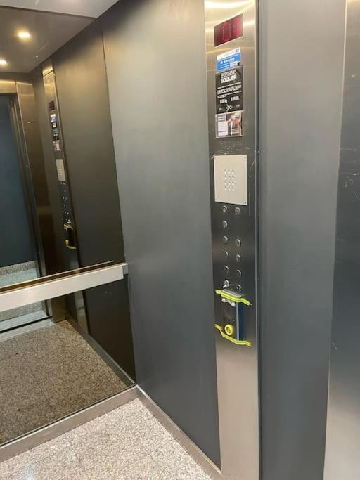 Appartement Familial De Qualite Párizs Kültér fotó